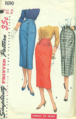 Simplicity pencil skirt pattern. Courtesy of wesewretro.com