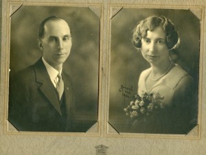Theron Silas "Tom" and Golda M. Rominger Woolson. 1925. WHC Collections 2016.101.0001.032